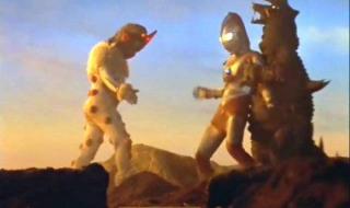 奥特之父和奥特之母的人间体是谁 奥特之王有人间体吗